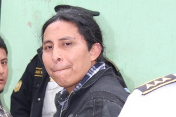 Ángel Víctor Pacheco Reynoso, detenido en Santa Cruzl del Quiché, por homicidio y homicidio en grado de tentativa. (Foto Prensa Libre: Óscar Figueroa)