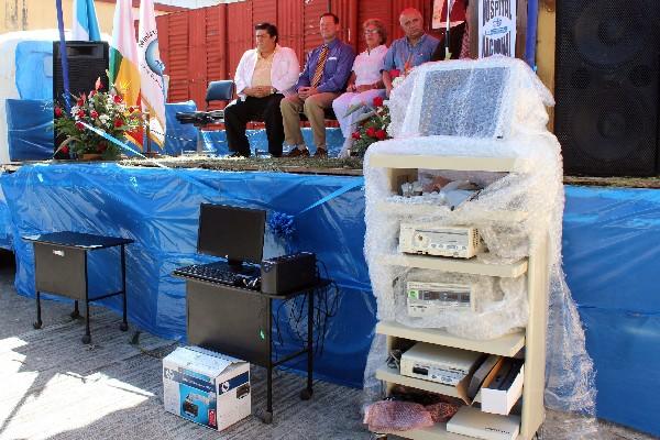 El equipo de videolaparoscopia fue donado al Hospital Nacional de Jalapa por médicos estadounidenses, a principios del año pasado.