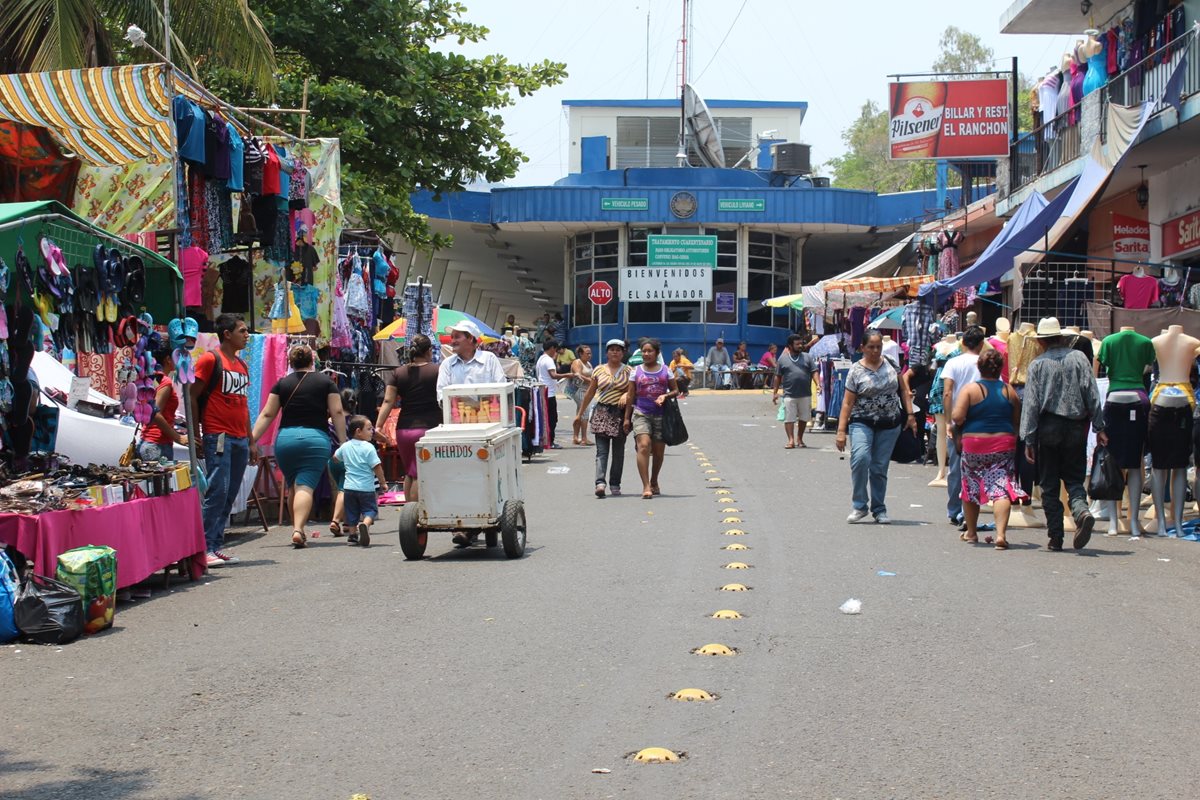 La PNC de Guatemala ha reforzado la seguridad en las fronteras con El Salvador para evitar ingreso de pandilleros. (Foto Prensa Libre: Hemeroteca PL)