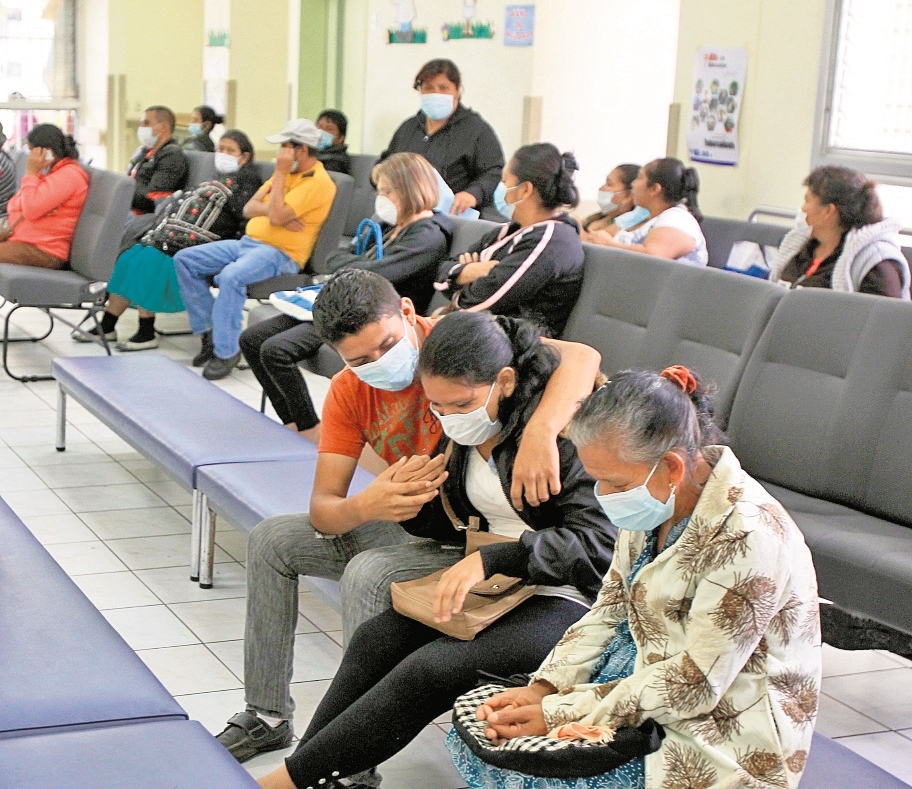 La atención  en el primer nivel de salud se mantiene sin cambios, luego de que se anunciara un nuevo modelo. (Foto Prensa Libre: Hemeroteca PL)