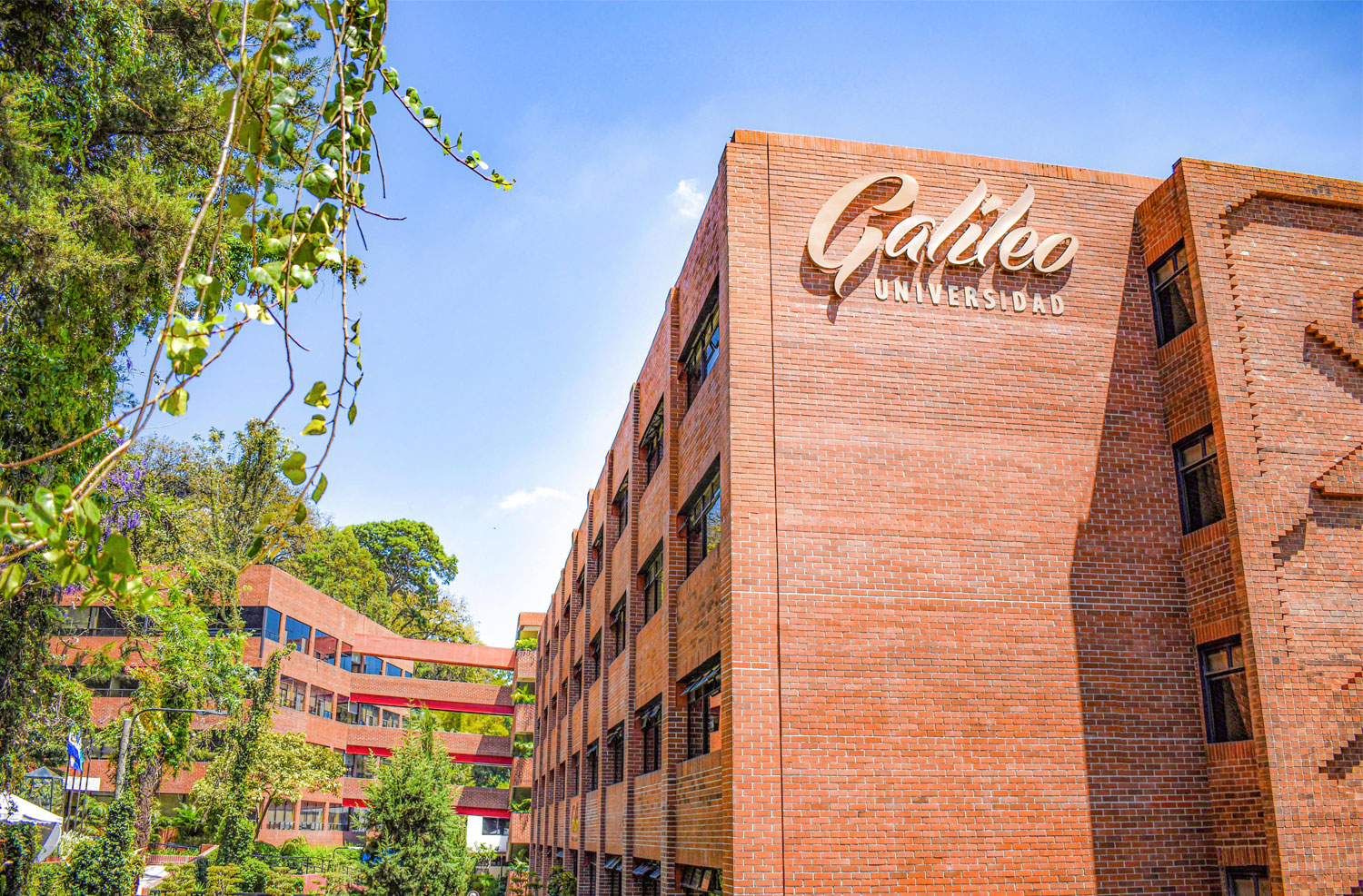 Universidad Galileo