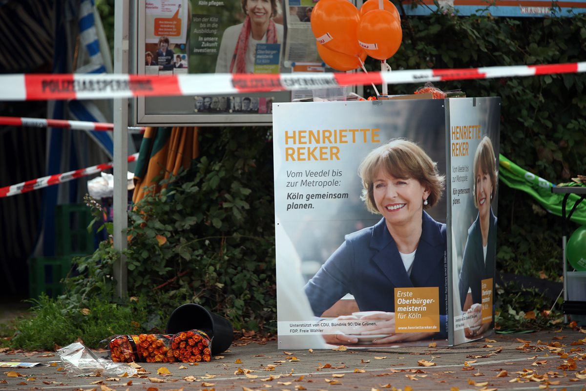 Henriette Reker, candidata a alcaldesa apuñalada, gana elección en Colonia, Alemania. Foto Prensa Libre (AP)