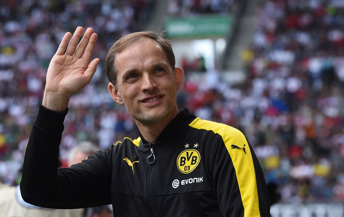 Thomas Tuchel fue despedido como técnico del Borussia Dortmund este martes. (Foto Prensa Libre: AFP)