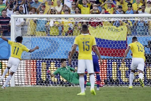 Gol de Cuadrado abrió el marcador para los colombianos sobre Japón. (Foto Prensa Libre: AP)