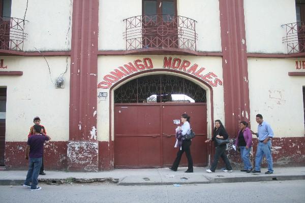 escuela Domingo Morales, donde ocurrió el incendio.