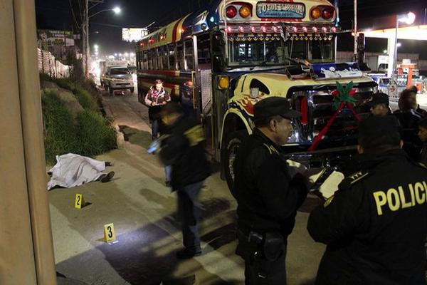 Fredy Rolando Tzul Caniz, de 24 años, fue muerta en la zona 5 de Quetzaltenango. (Foto Prensa Libre: Carlos Ventura)