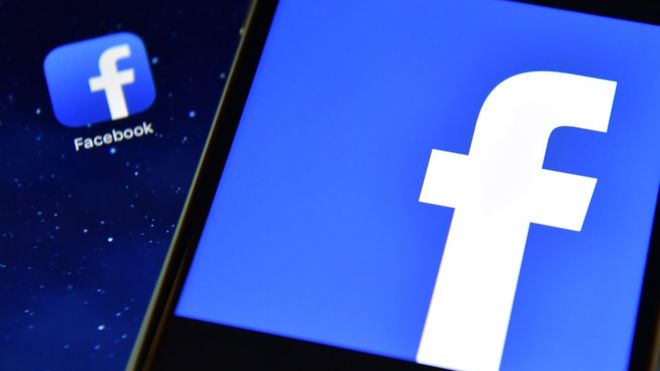 Facebook dijo que los cambios harán que su equipo humano tome "menos decisiones individuales" sobre los tópicos. (GETTY IMAGES).