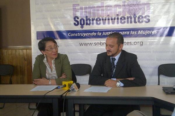 La Fundación Sobrevivientes y El Refugio de la Niñez denuncian negativa en traslado de caso de trata de personas a juzgado de mayor riesgo. (Foto Prensa Libre: Erick Ávila)<br _mce_bogus="1"/>