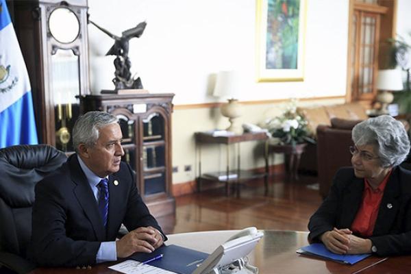 Flavia Pansieri se reunió con Pérez Molina. (Foto Prensa Libre: Scspr)