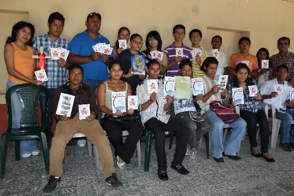 Algunos de  los integrantes de la Pastoral del sida, de la parroquia San Cristóbal,  Jutiapa.