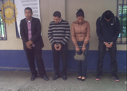 Los exagentes fueron capturados el 17 de septiembre de 2014. (Foto Prensa Libre: PNC)