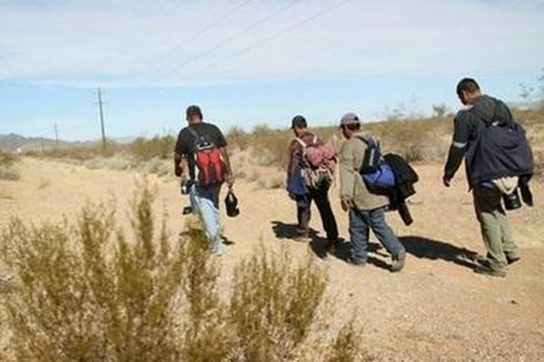 Inmigrantes indocumentados. (Foto Prensa Libre: Archivo)