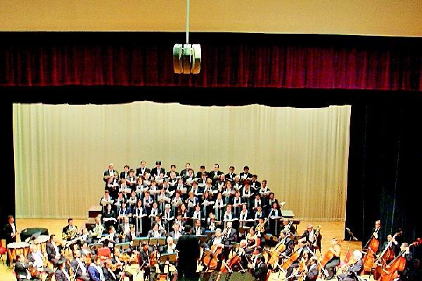 Ricardo del Carmen Fortuny dirigirá  un concierto el próximo martes.