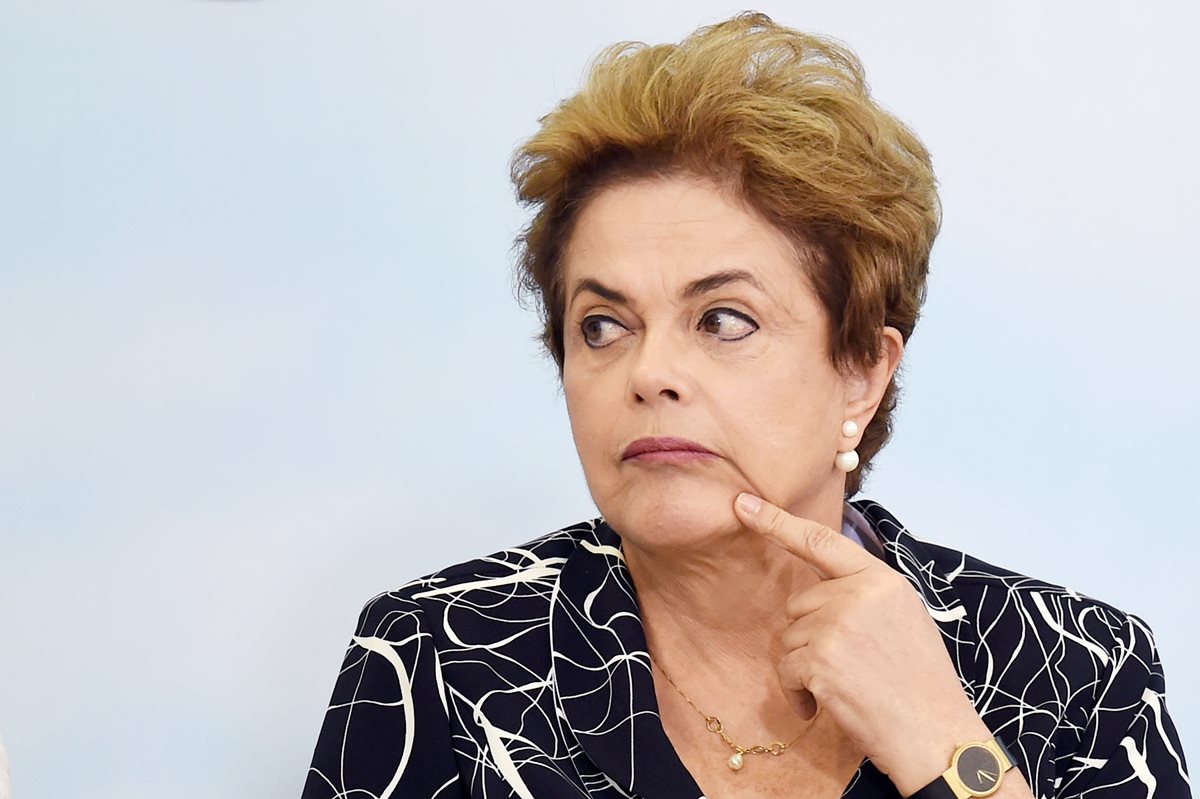 La presidenta Brasileña, Dilma Rousseff, está a un paso de enfrentar un juicio político. (Foto Prensa Libre: AFP).