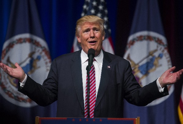 Donald Trump participa en un mitin en Virginia, EE. UU. (Foto Prensa Libre:AFP).