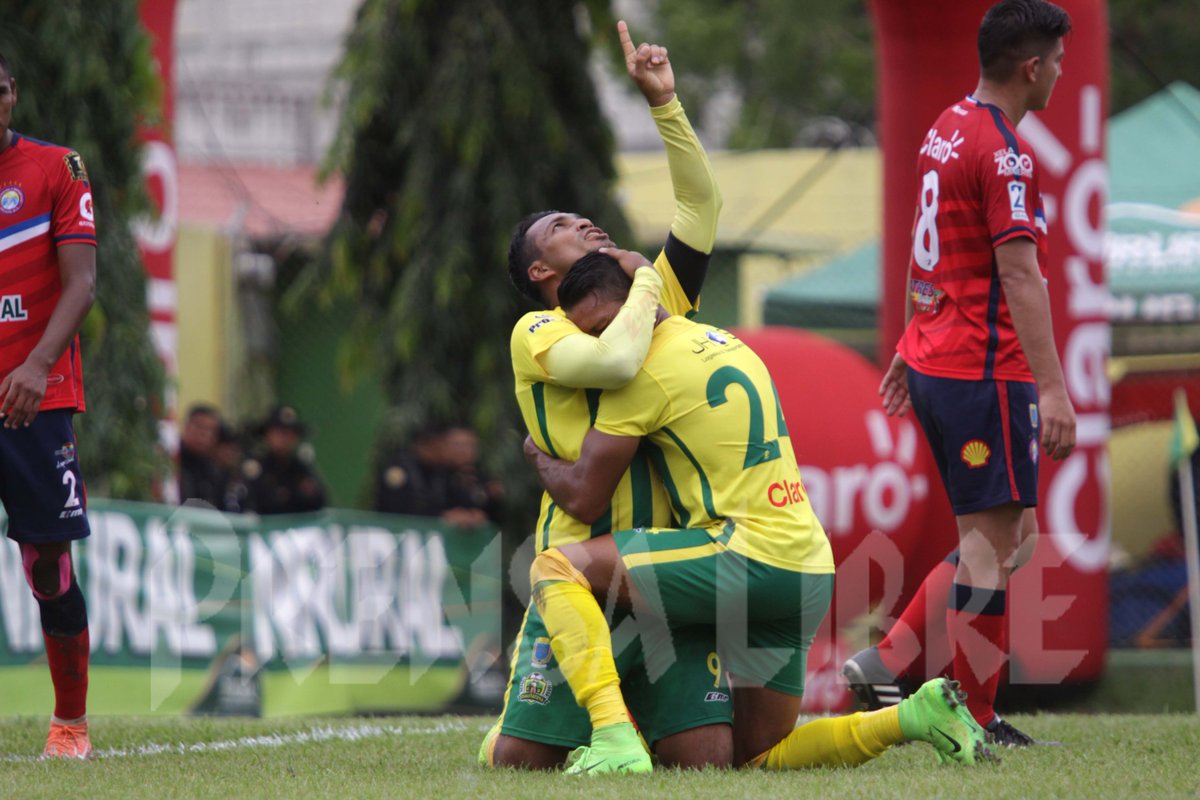 Guastatoya se medirá frente a los "loros" en los duelos que definirán a uno de los finalistas del Clausura. (Foto Prensa Libre: Jesús Cuque)