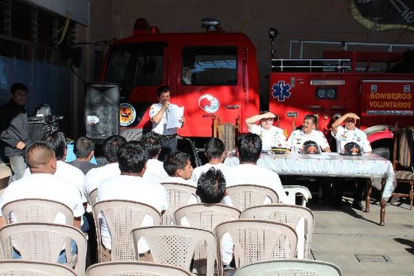 La inauguración del curso fue llevada a cabo la semana última, en la sede bomberil de la ciudad de Totonicapán.