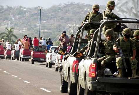 Las autoridades investigan el origen del motín. (Foto Prensa Libre: AFP)