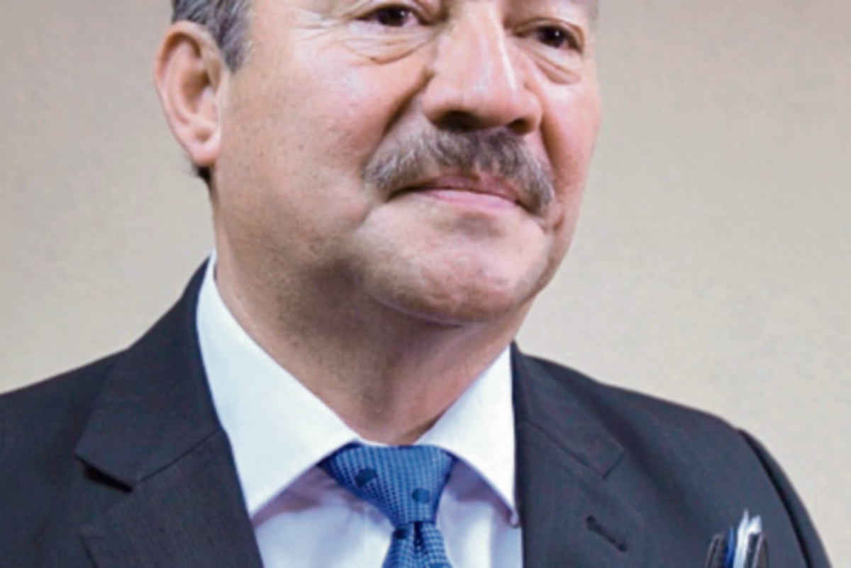 Francisco  Rivera es el actual  superintendente.