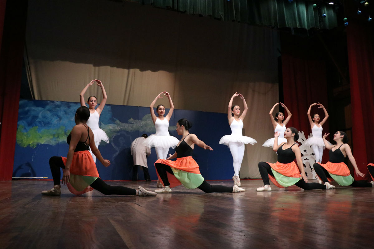 Celebran El 25 Aniversario De La Escuela Municipal De Danza De