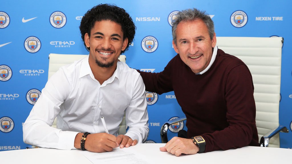 Douglas Luiz llega al City proveniente del Vasco Da Gama brasileño. (Foto Prensa Libre: cortesía Manchester City