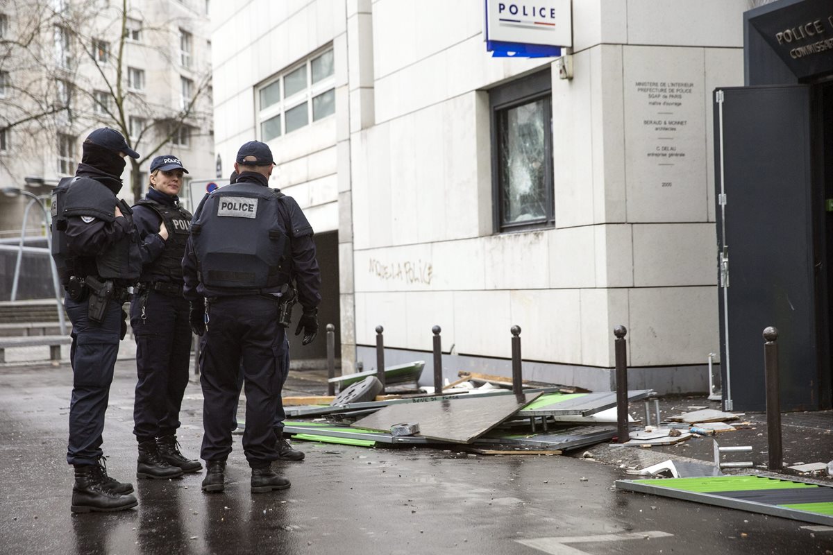 Francia se mantiene en alerta luego de uno de los peores atentados en su hitoria ocurrido el año pasado. (Foto Prensa Libre: EFE).