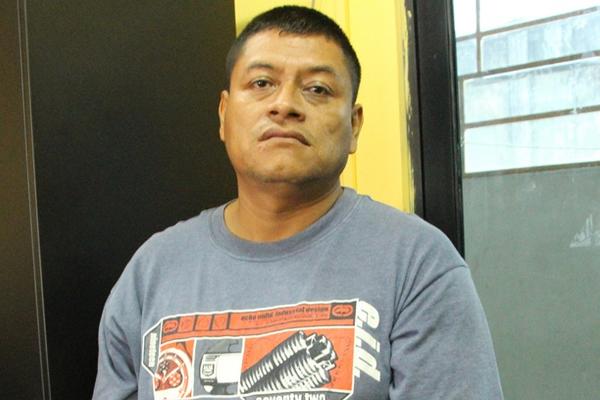 Everardo García Peña tenía orden de captura por su responsabilidad en la muerte de un hombre de 74 años en Villa Canales. (Foto Prensa Libre: PNC)