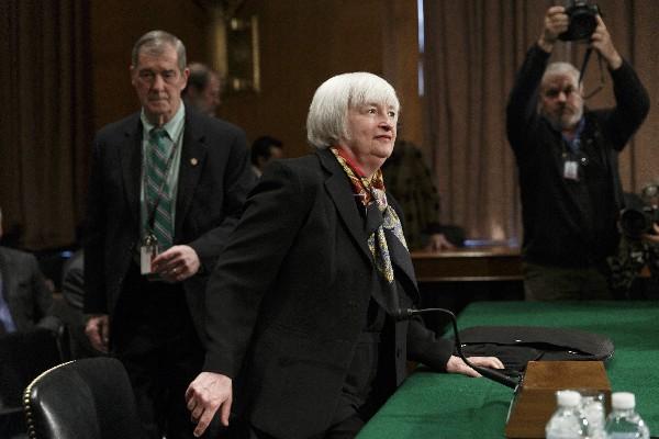 Yellen llega ayer al senado. (Foto Prensa Libre: AP)