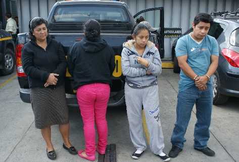 Edy Guillermo Hernández, considerado como el  líder de  estructura criminal, junto a supuestas cómplices.