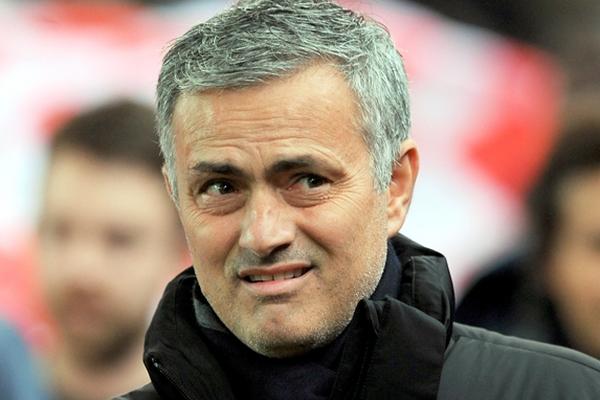 Jose Mourinho, entrenador del Chelsea inglés. (Foto Prensa Libre: AP)