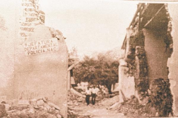 Imágenes de los daños causados por el terremoto del 4 de febrero de 1976. (Hemeroteca PL)