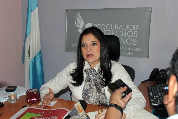 Cecilia Aguirre, de la PDH de Jalapa.