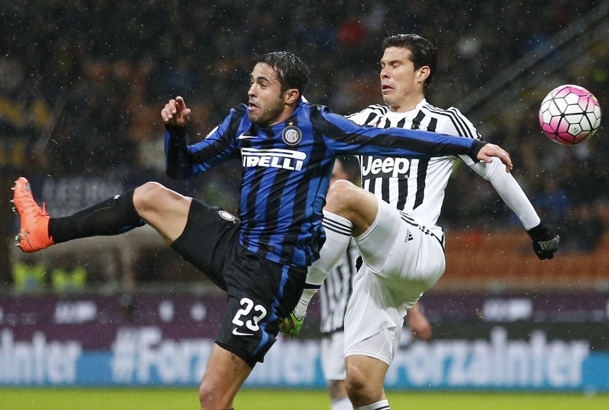 Los equipos de la Serie A, reportaron pérdidas millonarias al no llegar a las instancias finales de la Liga de Campeones de la Uefa. (Foto Prensa Libre: AFP)