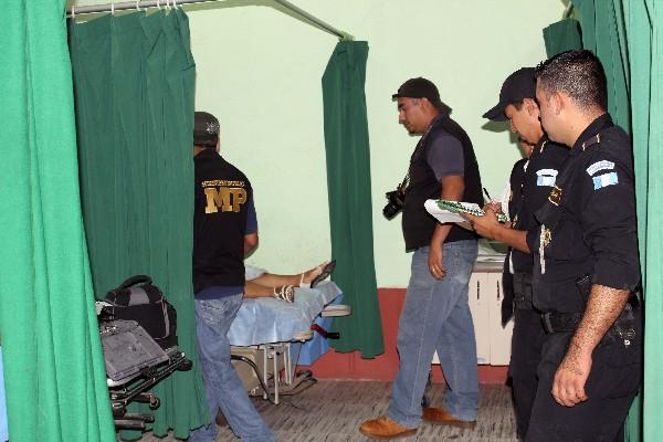 Agentes del MP recaban evidencias.