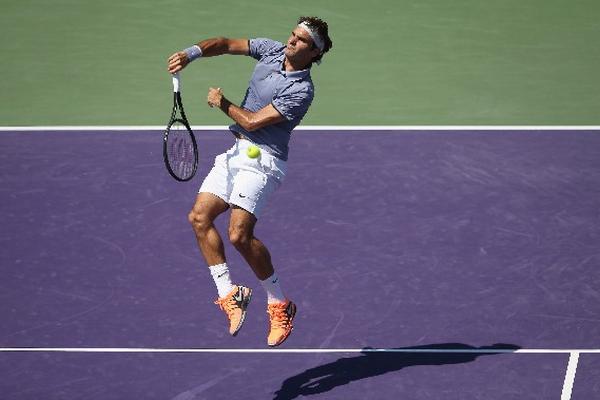 Federer espera reencontrarse con el triunfo del Masters 1000 en Miami. (Foto Prensa Libre: AFP)