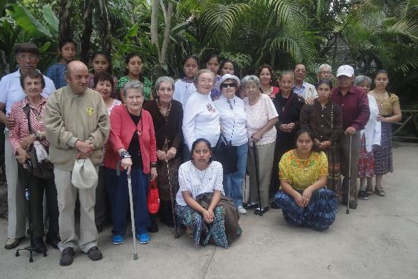 la residencia San José de la Montaña atiende a más de 60 adultos mayores.