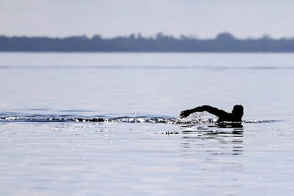 El grupo de sobrevivientes logró llegar a playas de la costa sureste de Florida. (Foto Prensa Libre.AP)