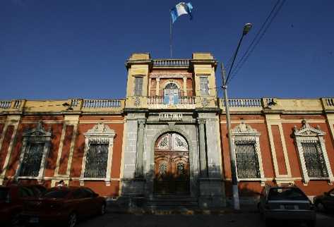 TSE rechazó la apelación que presentó Andrés Ayau para lograr la inscripción de un nuevo comité ejecutivo nacional (Foto Prensa Libre: Hemeroteca PL) 