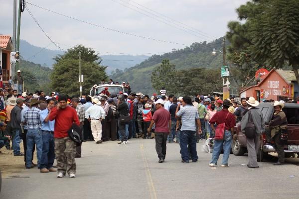 mAICEROS, CUANDO bloqueaban en el kilómetro 265 de la ruta Interamericana, en Huehuetenango.