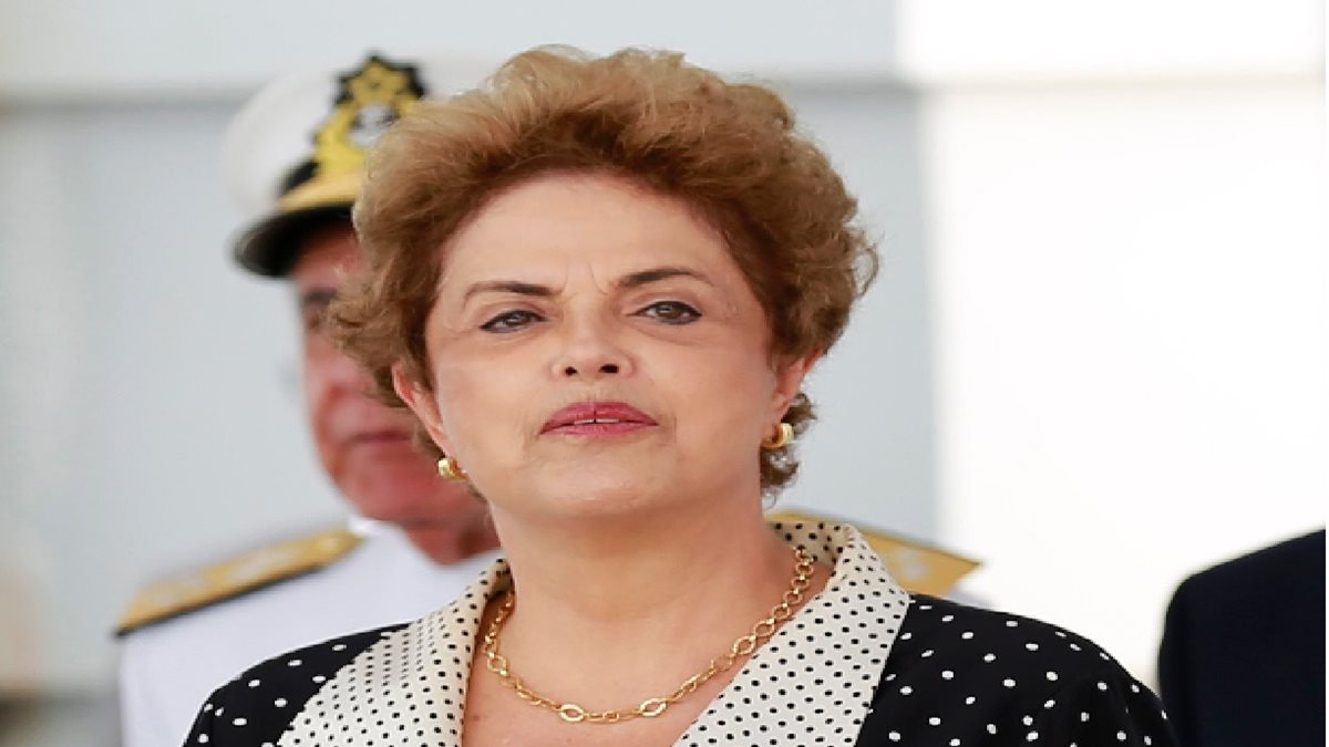 Dilma Rousseff enfrenta proceso de impeachment en el Senado brasileño. (Foto Prensa Libre:AFP).