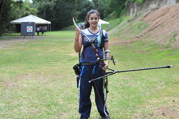 Regina Romero espera brillar en los Juegos Olímpicos de la Juventud. (Foto Prensa Libre: Gloria Cabrera)