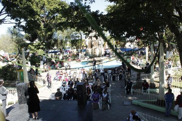 Actividades  de aniversario del  parque central de Chimaltenango