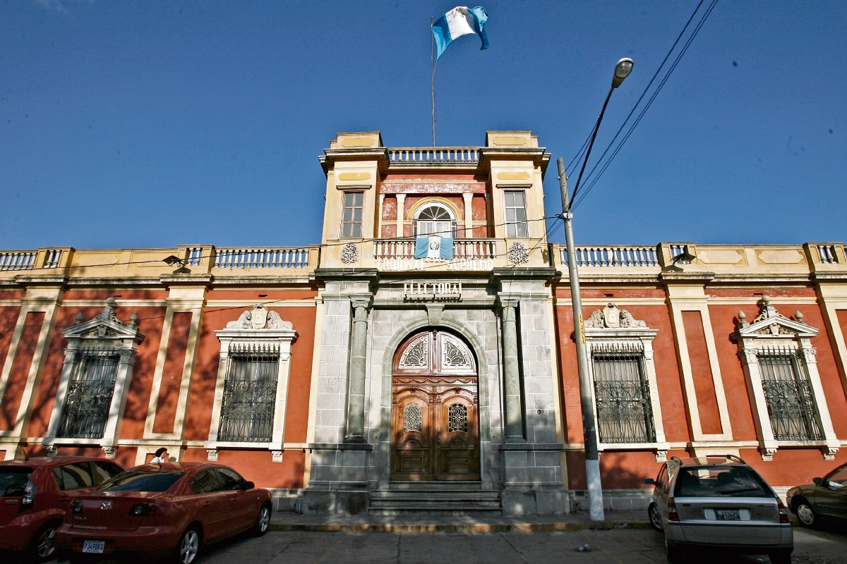 Las elecciones  generales 2015 se llevarán a cabo en septiembre. El TSE hará la convocatoria en mayo. (Foto Prensa Libre: Archivo)