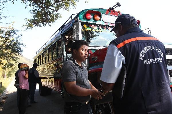 inspectores DE la Dirección General de Transporte  montarán operativos en carreteras, para verificar la documentación de autobuses y pilotos, en prevención de accidentes.