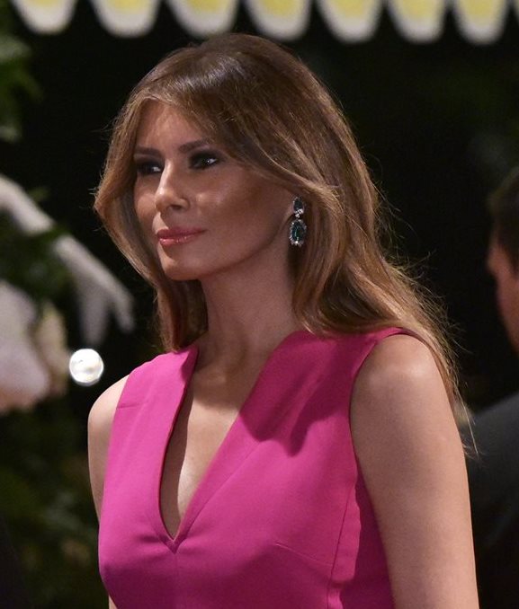 Melania Reitera Demanda Contra Diario Que Dijo Que Fue Sexoservidora