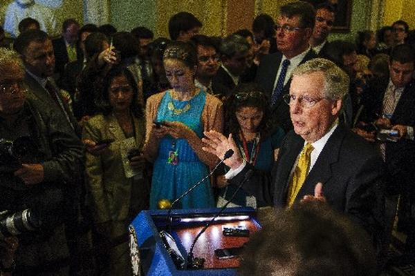 Senador republicano Mitch McConnell. (Foto Prensa Libre: EFE)