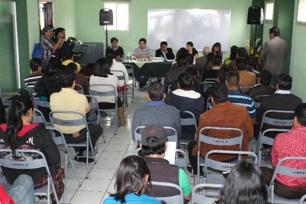 Reunión, en   Sololá, para integrar dos juntas municipales, por  la violencia contra los niños.