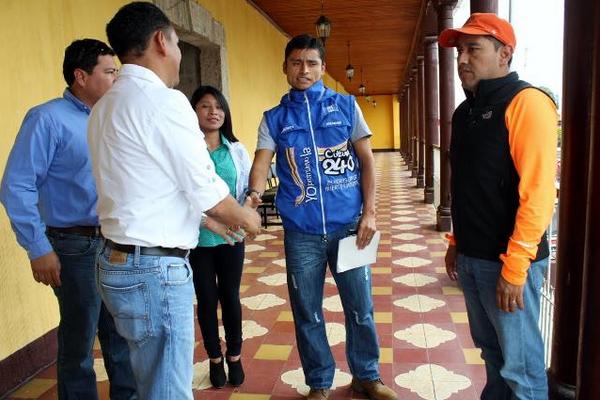 Erick Barrondo participó en actividades culturales y físicas en municipios de Quiché con las cuales buscan erradicar la violencia. (Foto Prensa Libre: Oscar Figueroa)