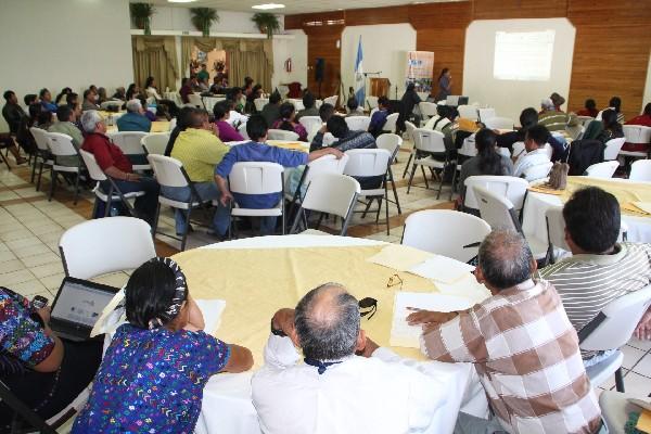 Guías espirituales de todo el país se reúnen en el segundo encuentro nacional, en Panajachel.