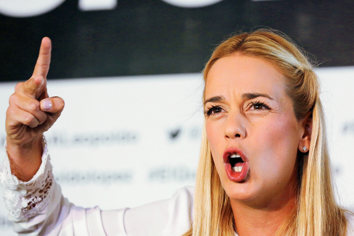 Lilian Tintori, esposa del opositor Leopoldo López. (Foto Prensa Libre: AP).